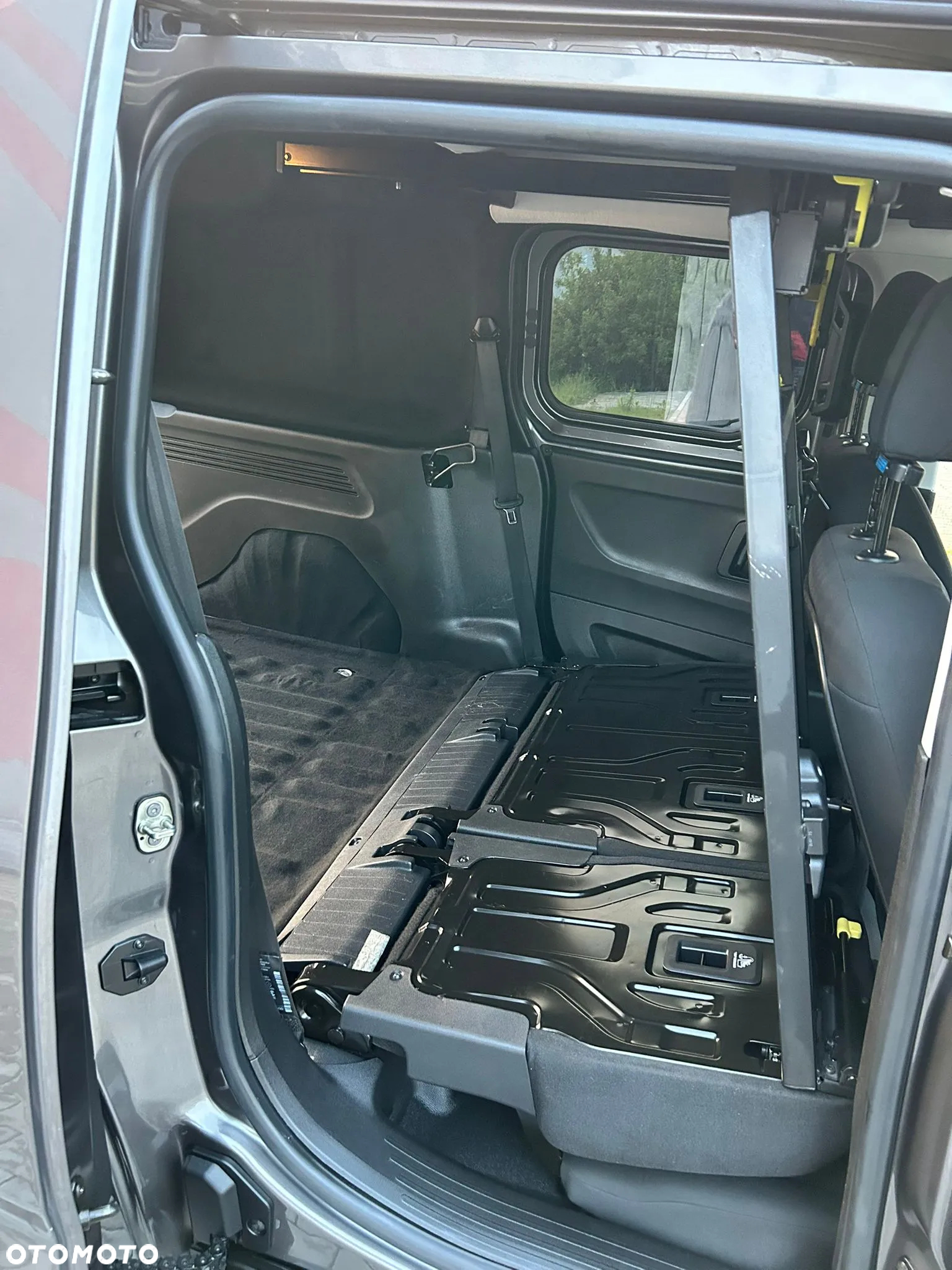 Toyota Proace City 1.5 D-4D Long 2,4t Active (bryg.) - 14