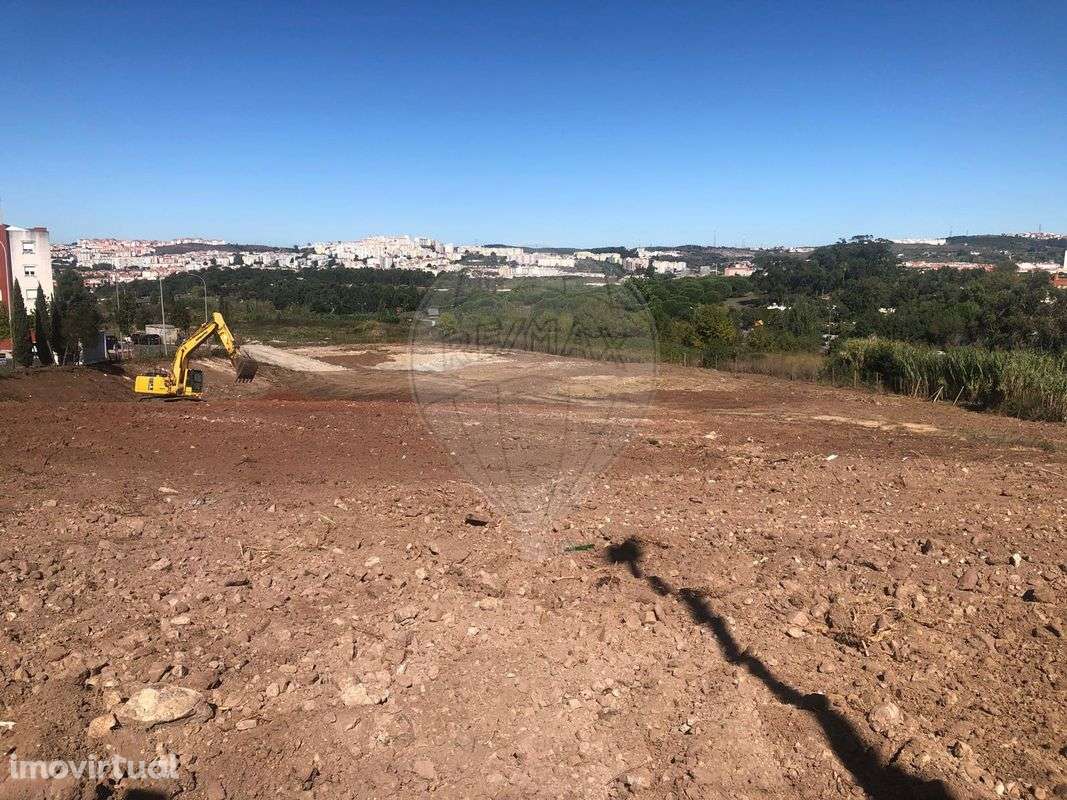 Terreno  para arrendamento - Grande imagem: 5/10