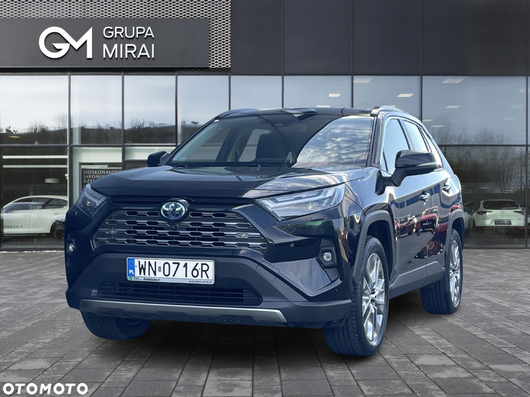 Toyota RAV4 - 1