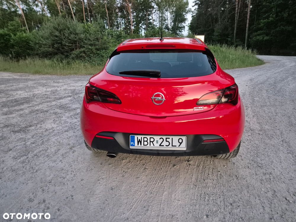 Opel Astra 1.6 T Cosmo - 15