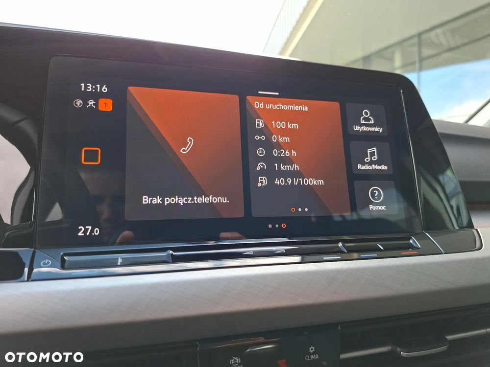 Volkswagen Golf VIII 2.0 TDI Life Plus - 25