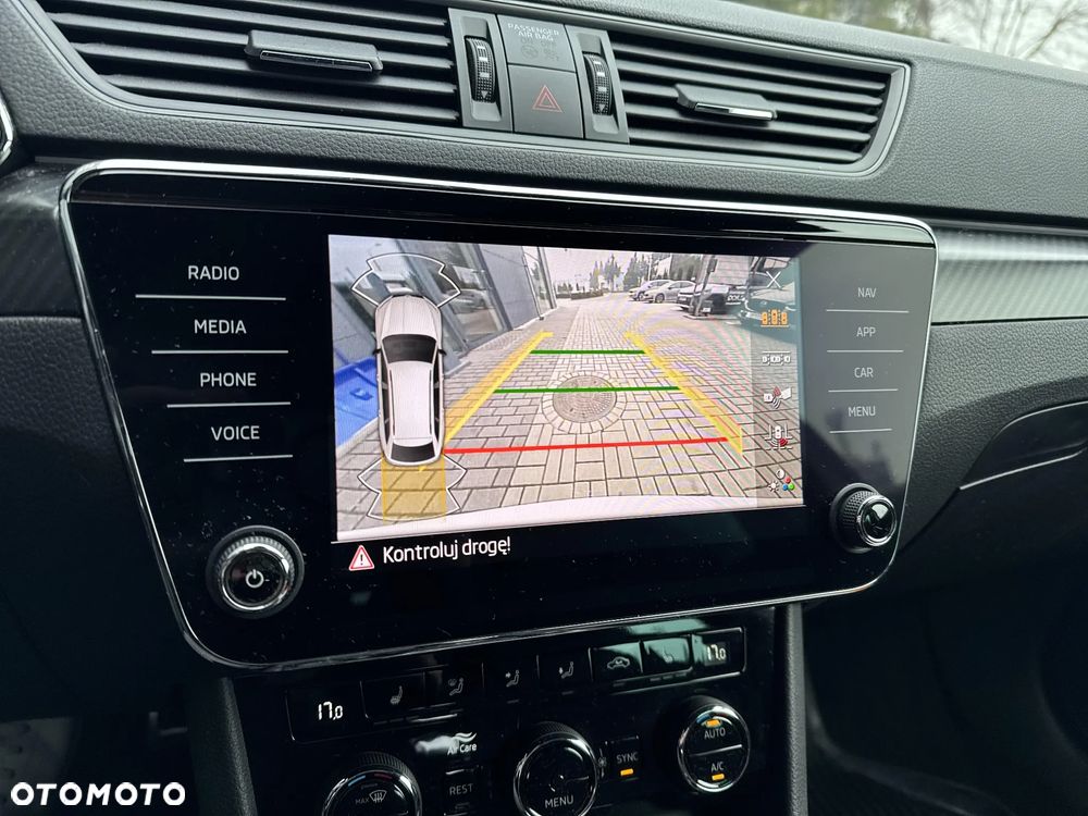 Skoda Superb 1.5 TSI Sportline DSG - 22