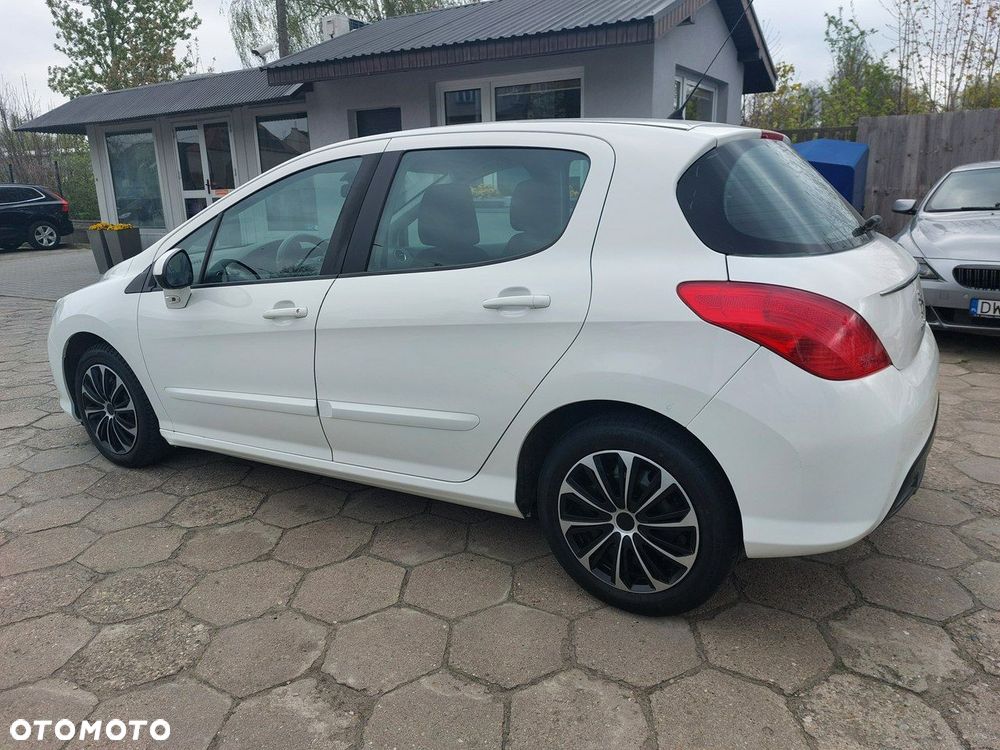 Peugeot 308 - 5