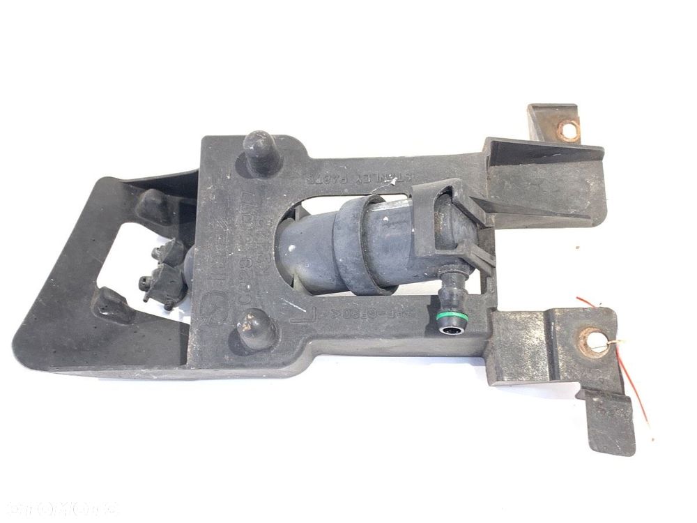 SPRYSKIWACZ REFLEKTORA LEWY PRZÓD  MAZDA 5 (CR19) 2005 - 2010 2.0 CD (CR19) 81 kW [110 KM] olej - 1