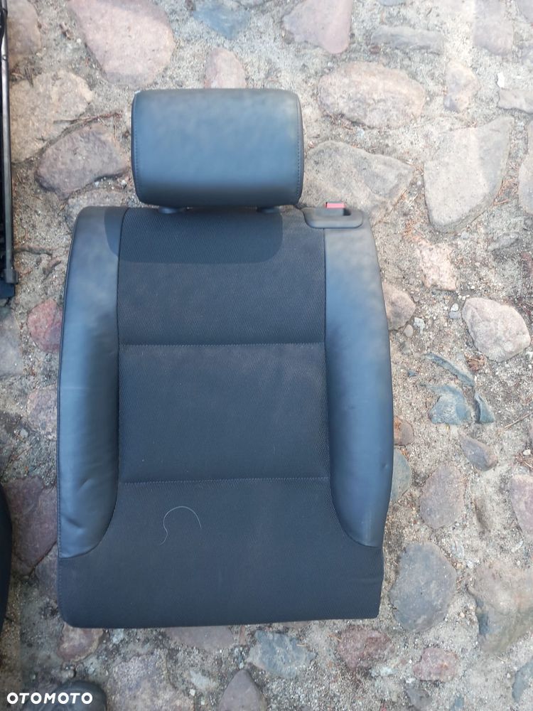 FOTELE KANAPA AUDI A3 8P S-LINE - 5