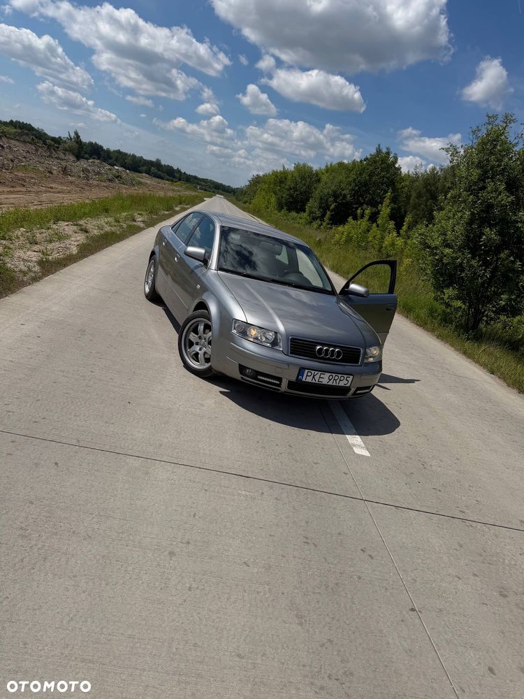 Audi A4 Avant - 2