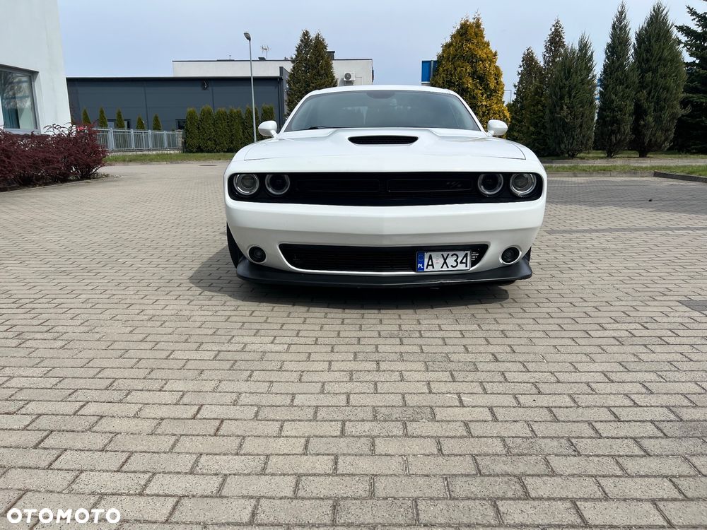 Dodge Challenger 5.7 R/T - 8