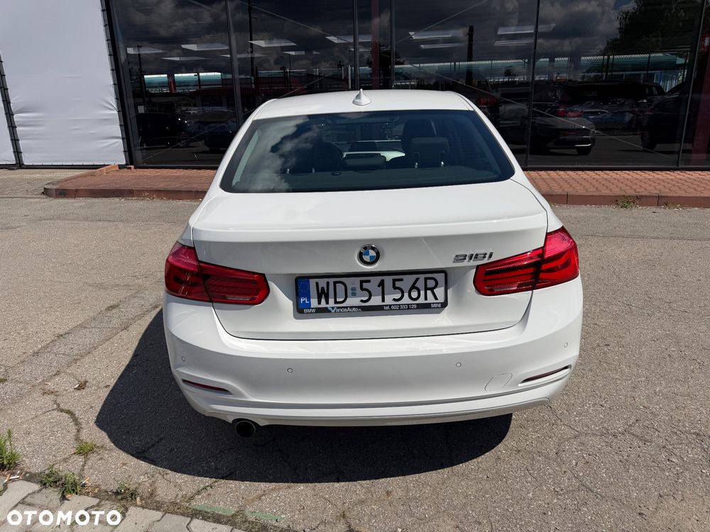 BMW Seria 3 318i Advantage - 13