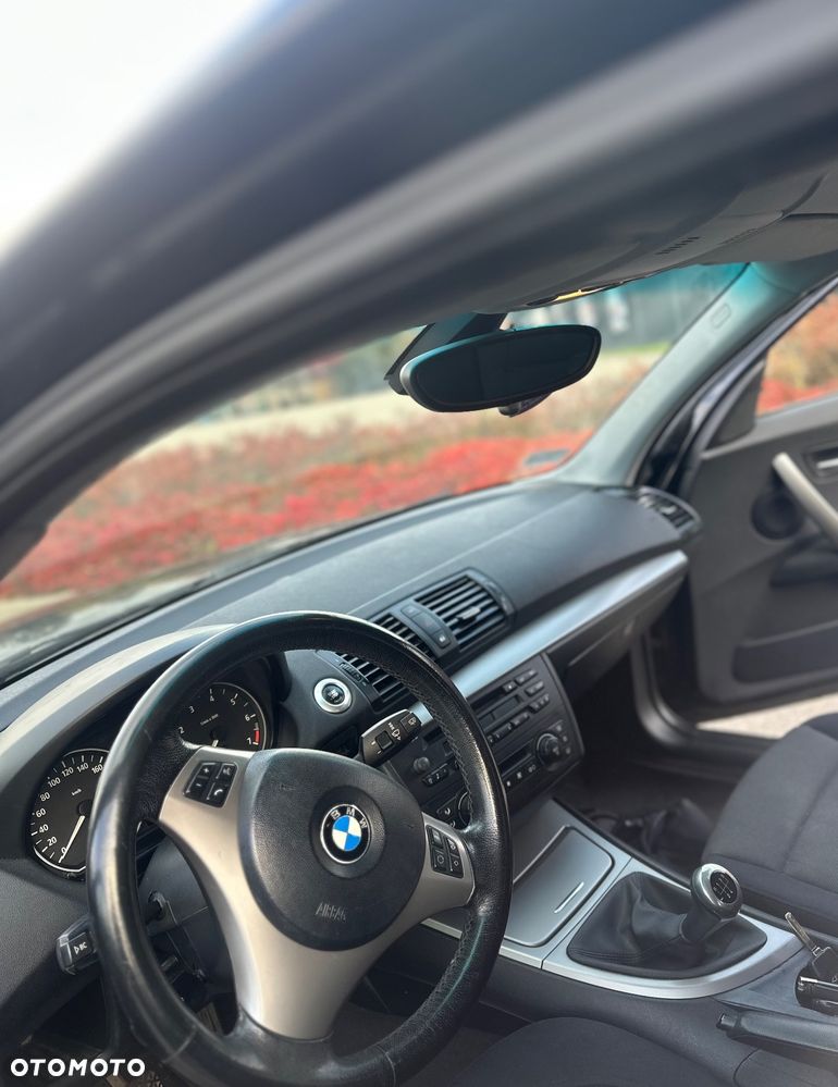 BMW Seria 1 118i - 9