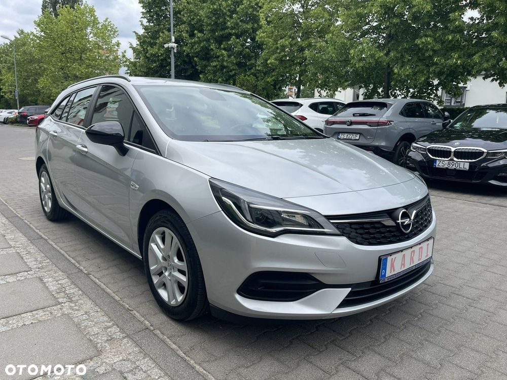 Opel Astra - 4
