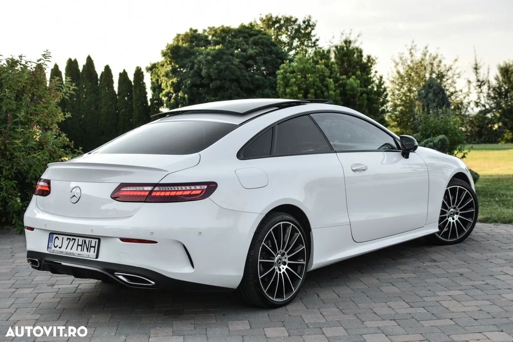 Mercedes-Benz E 220 d 4MATIC - 4