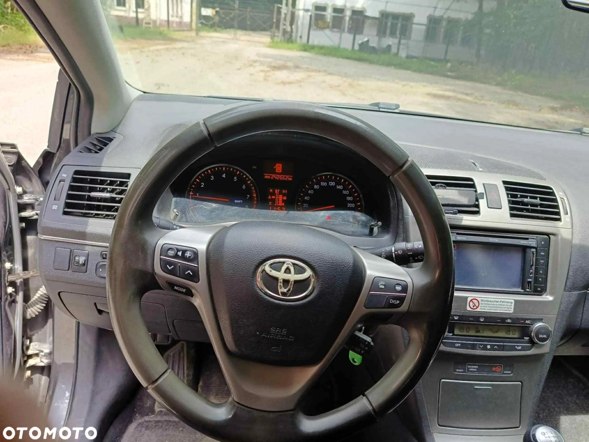 Toyota Avensis 1.8 Active - 5