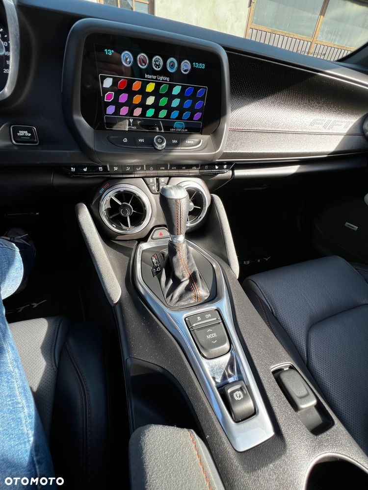 Chevrolet Camaro - 38