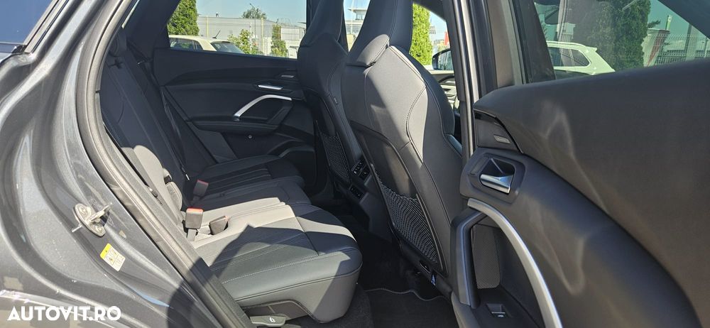 Audi Q5 40 TFSI quattro S tronic MHEV - 12