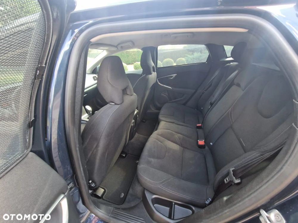 Volvo V40 D2 Kinetic - 17