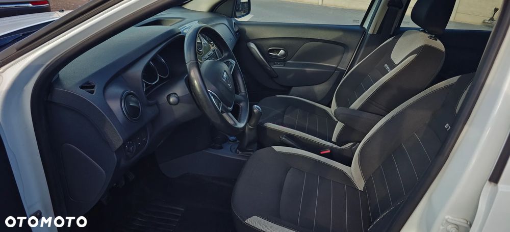 Dacia Sandero Stepway TCe 90 Prestige - 10