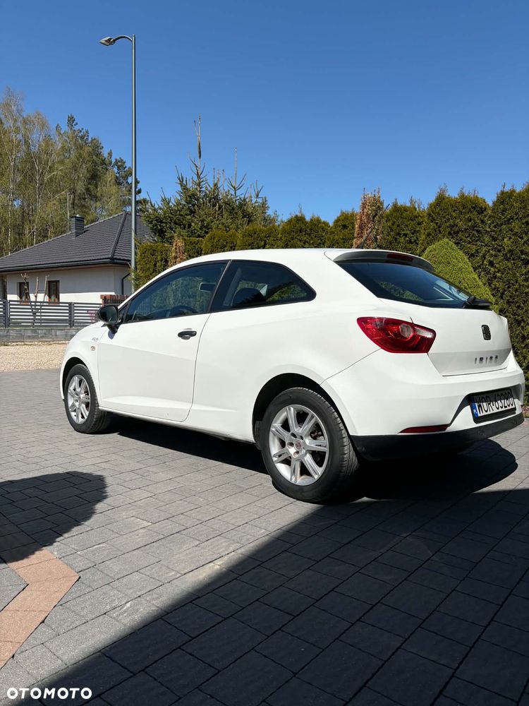 Seat Ibiza SC 1.6 TDI DPF Style - 4