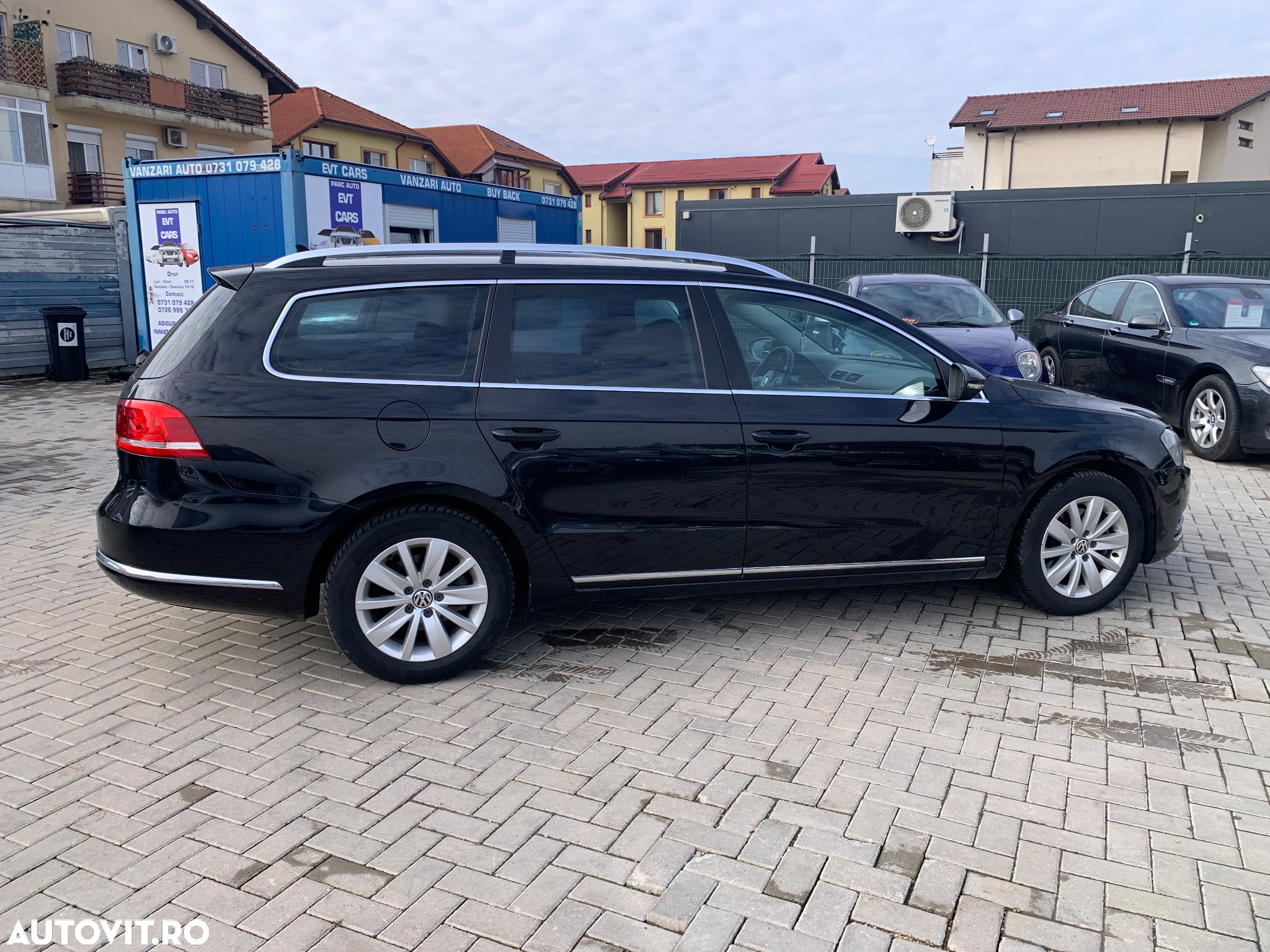 Volkswagen Passat - 8
