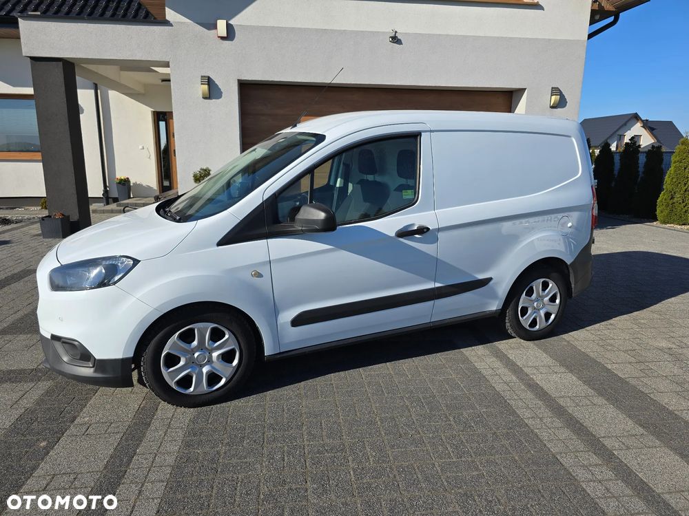Ford Transit Courier - 5