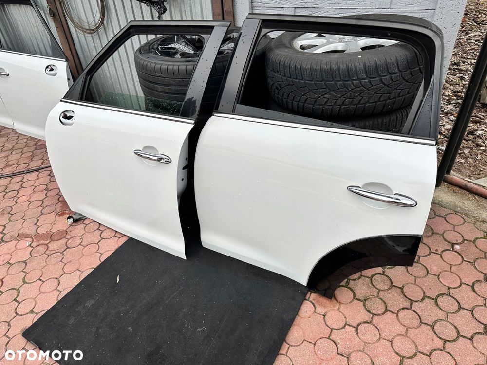 Drzwi Lewe Tylne Mini Countryman R60 Kompletne Demontaż - 2