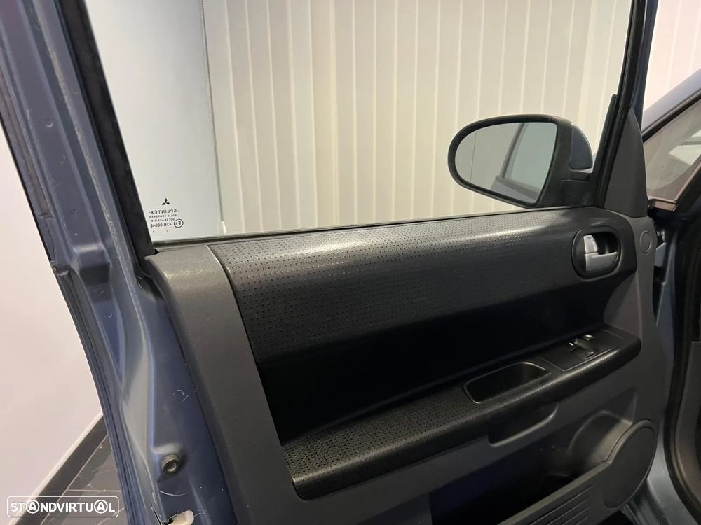 Mitsubishi Colt 1.1 Invite JLL - 13