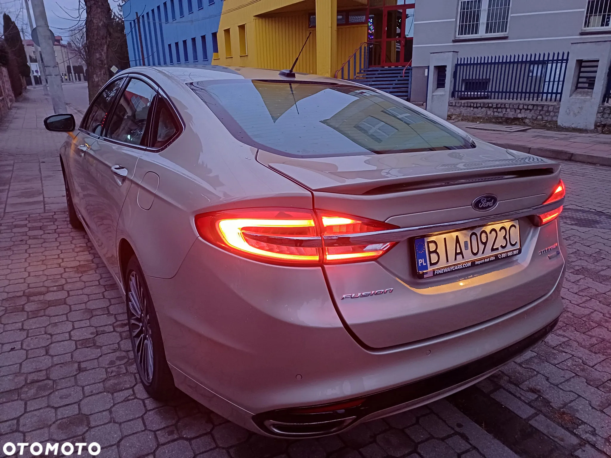 Ford Fusion 2.0 EcoBoost Titanium - 30