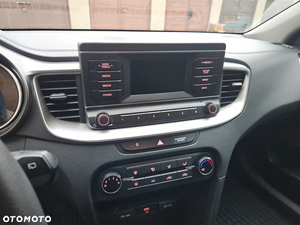 Kia Ceed 1.0 T-GDI S - 4