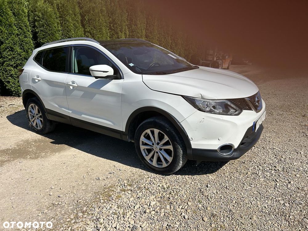 Nissan Qashqai 1.6 DCi 4x4 Tekna - 6