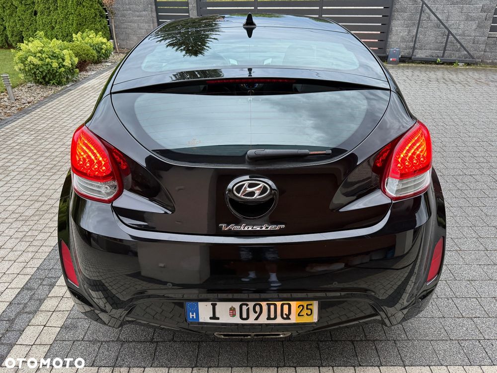 Hyundai Veloster 1.6 Premium - 13