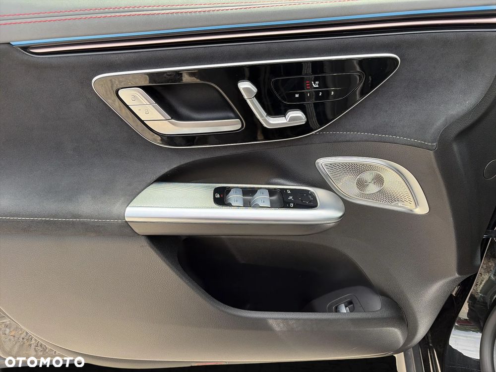 Mercedes-Benz EQE 350 89kWh 4-Matic Electric Art - 12