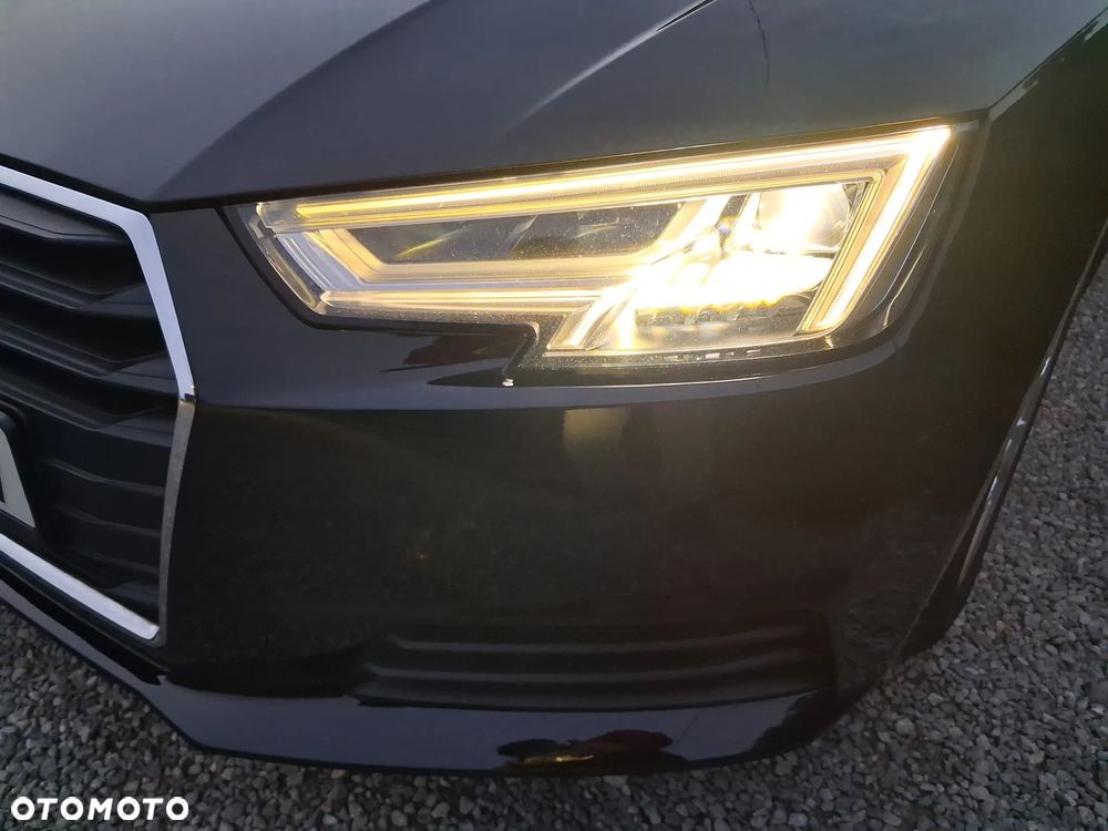 Audi A4 Avant 2.0 TDI S tronic - 26