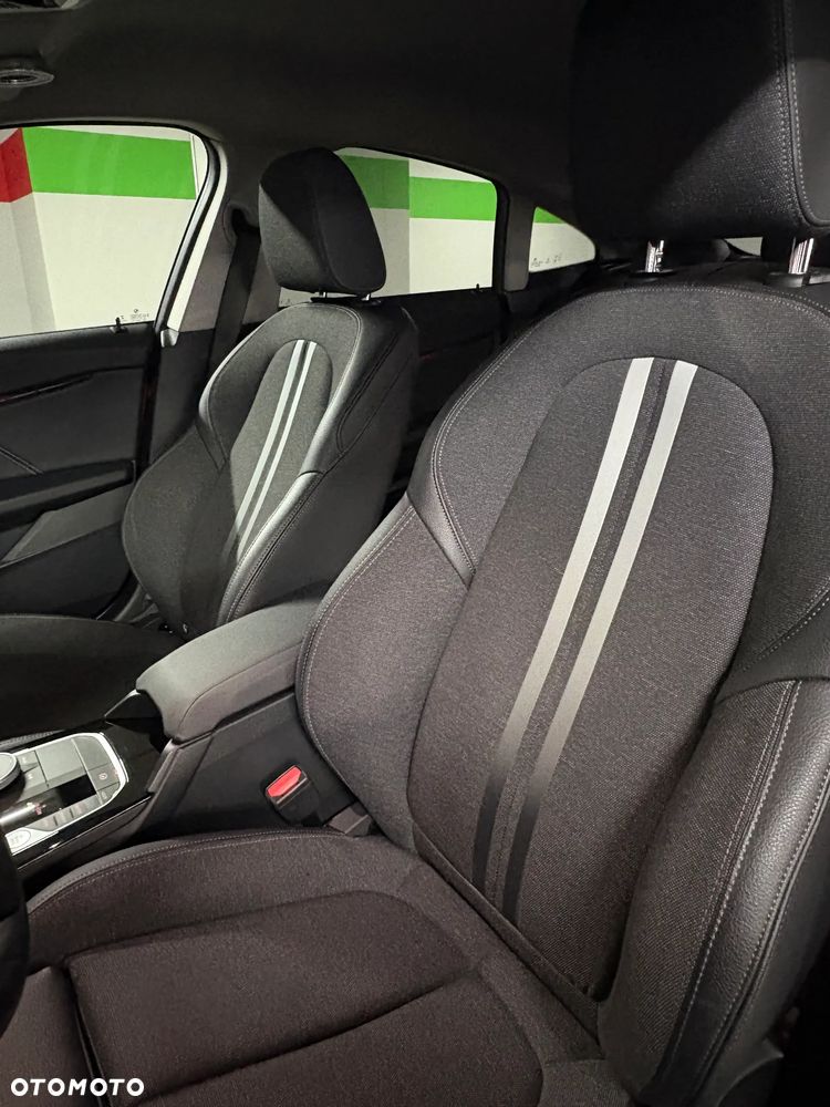 BMW Seria 2 218i Sport Line - 20