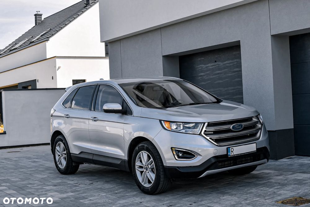Ford Edge - 2