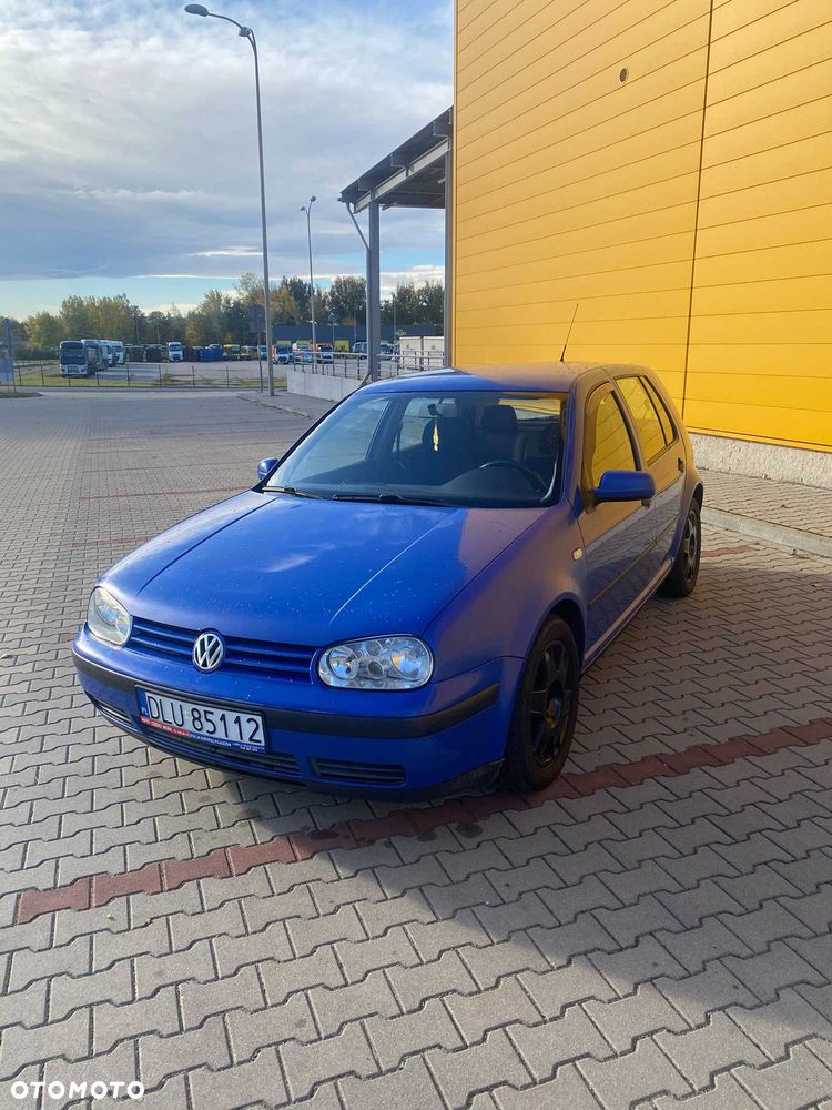 Volkswagen Golf Variant - 1