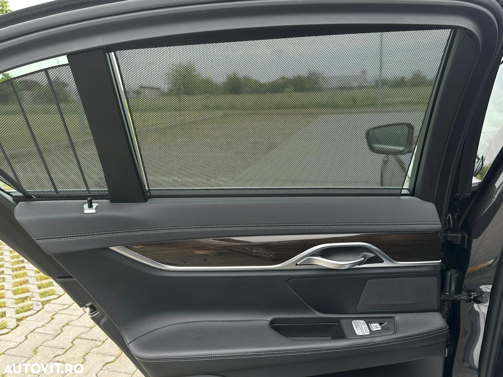 BMW Seria 7 730Ld xDrive - 9