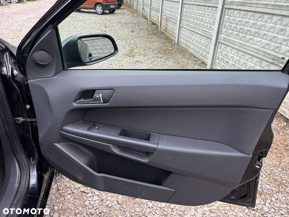 Opel Astra - 17