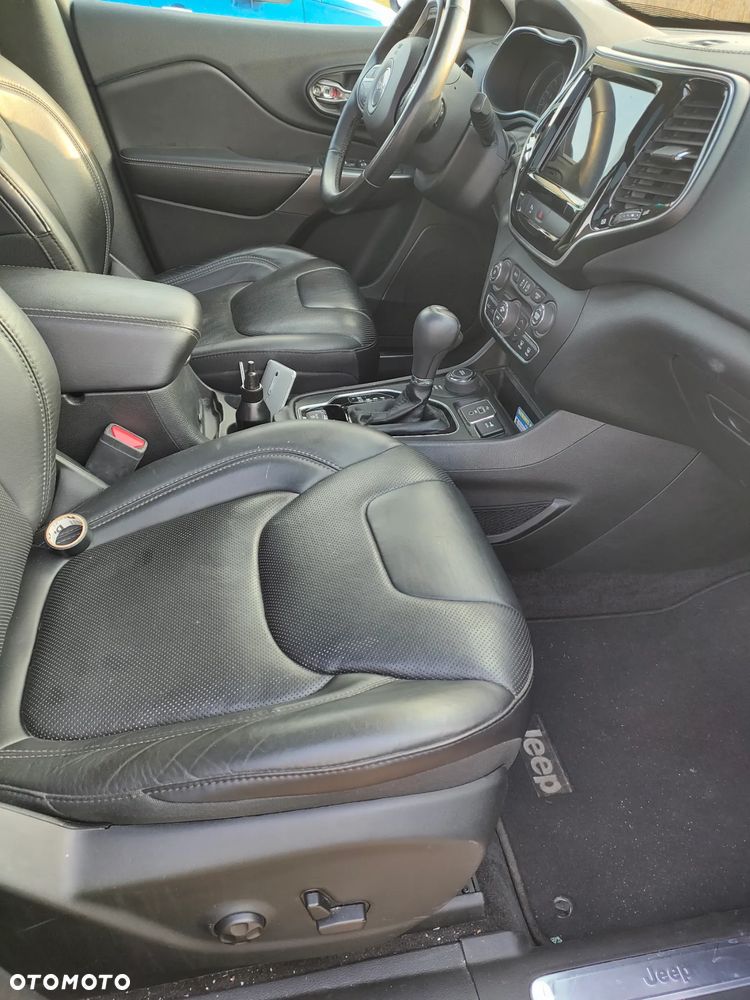Jeep Cherokee 3.2 V6 Active Drive I Limited - 30