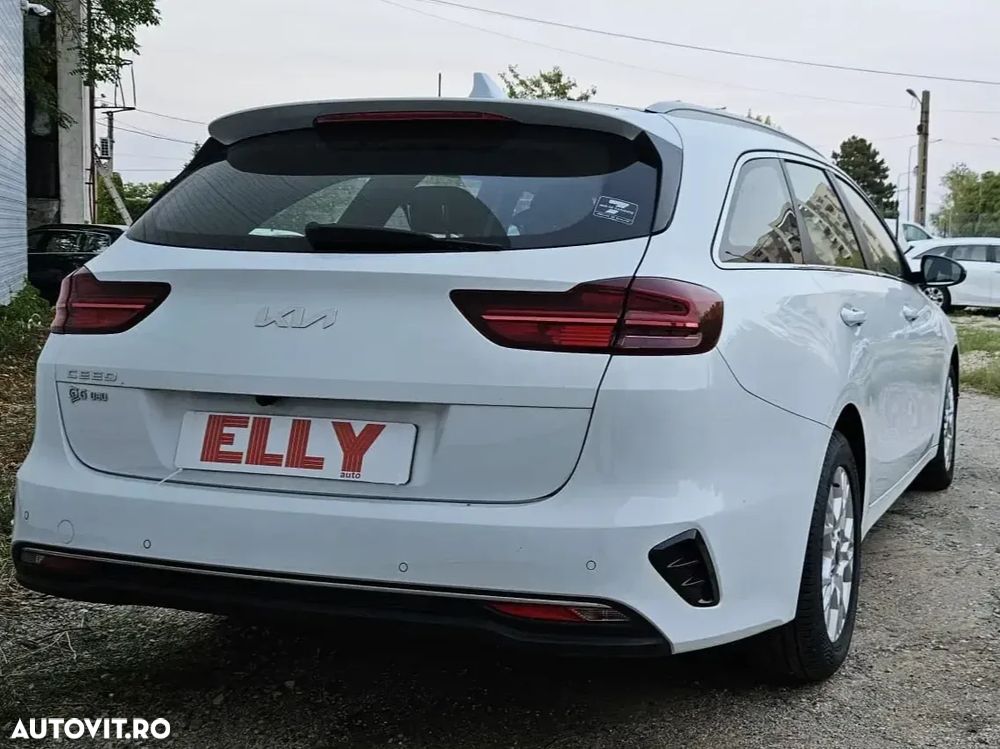 Kia Ceed 1.6 CRDi (48V Mild-Hybrid) Platinum - 3