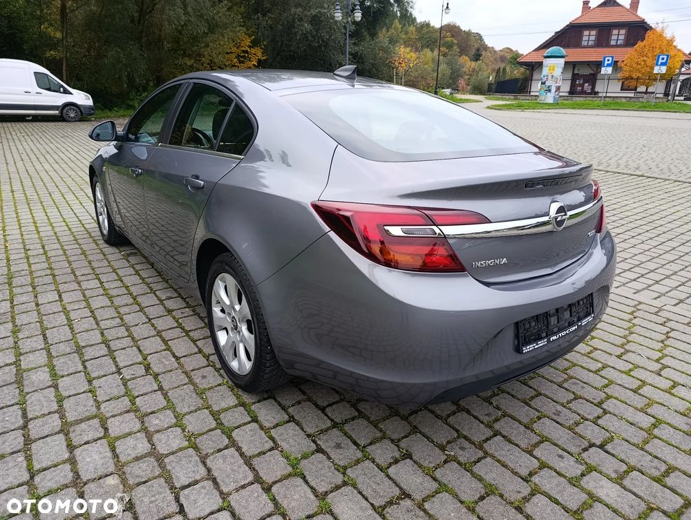 Opel Insignia 1.6 CDTI EcoFLEX S&S - 10