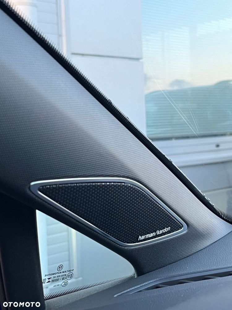 Volkswagen Golf 2.0 TSI 4Motion R - 14