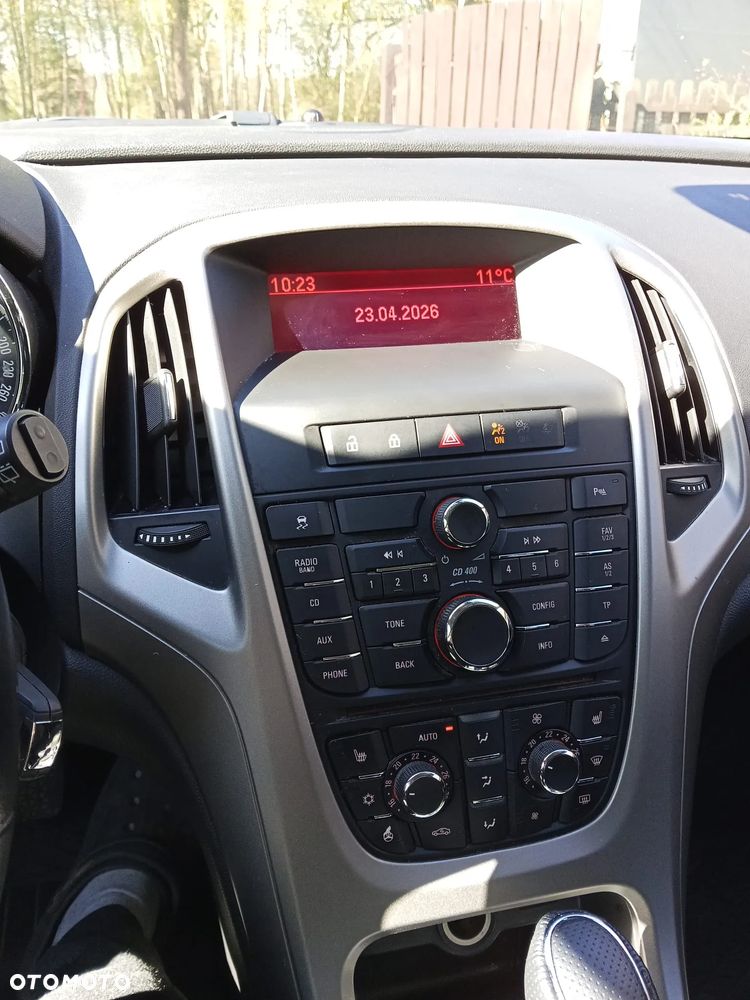 Opel Astra 1.4 Turbo Automatik - 17