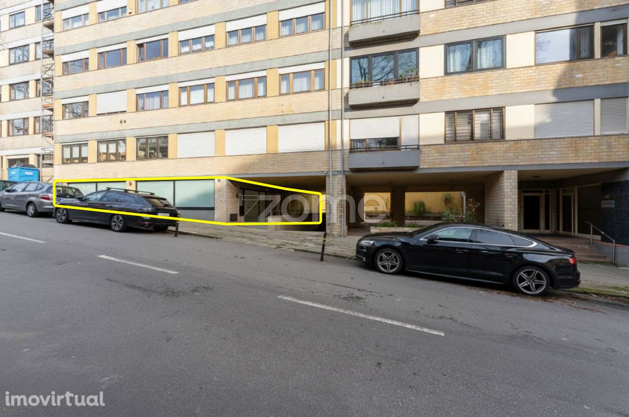 Escritório com Potencial de Conversão em Habitação Foz do Douro, Po... - Grande imagem: 2/18