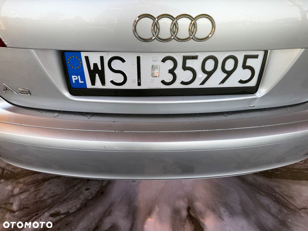 Audi A3 Sportback 1.6 Ambiente - 17