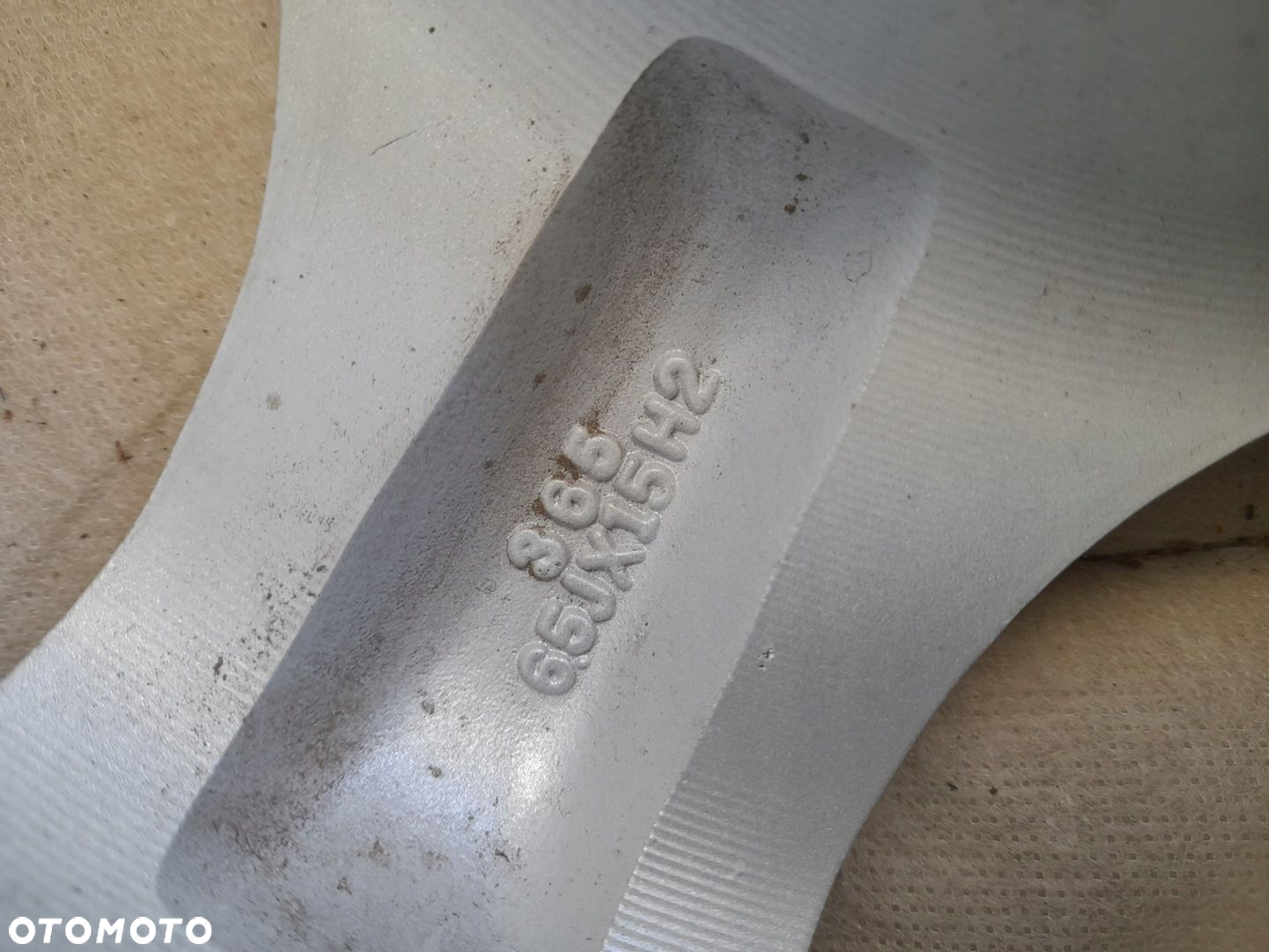 Felgi aluminiowe AEZ KBA44826 6.5" x 15" 5x108 ET43 - 7