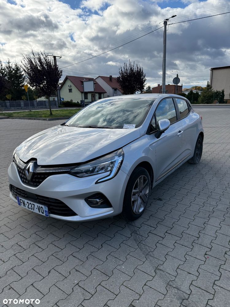 Renault Clio - 1