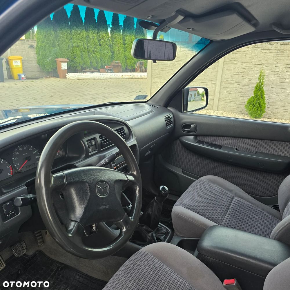 Mazda Seria B - 7