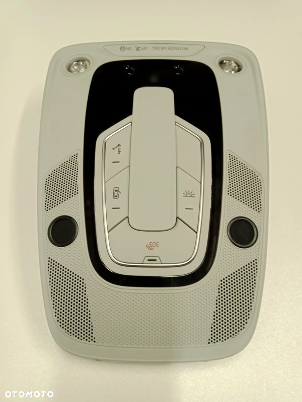 LAMPKA PODSUFITKI AUDI A6 C8 4K0947135AE