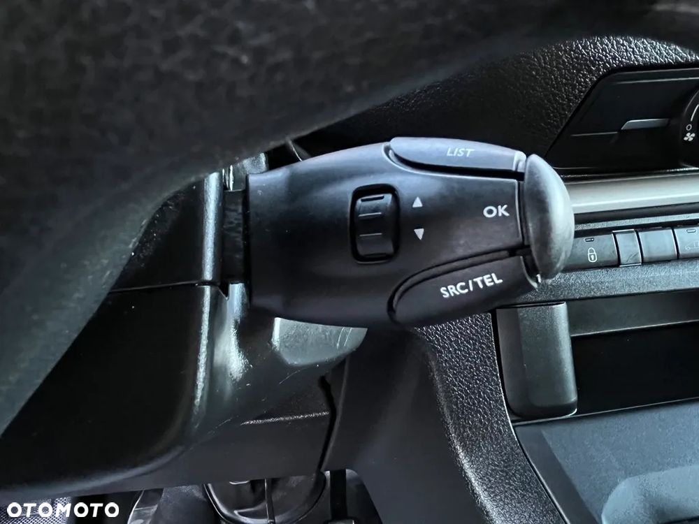 Opel Vivaro - 27
