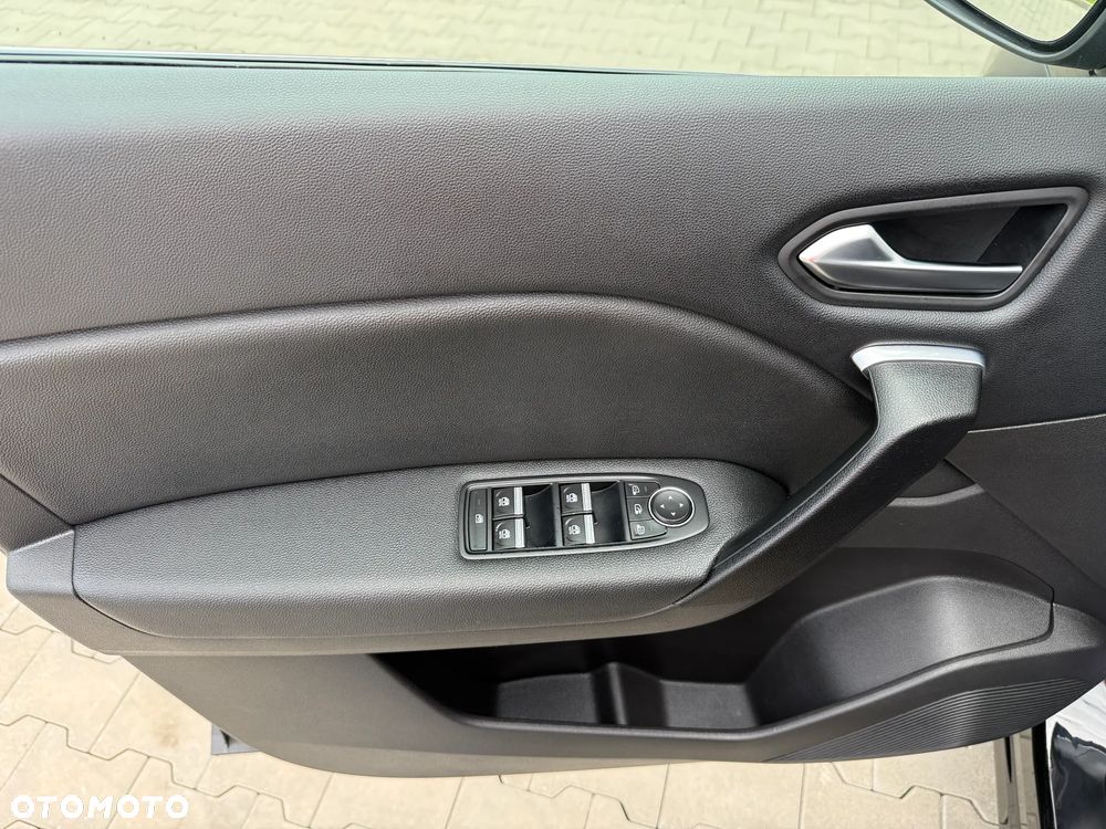 Renault Captur - 17