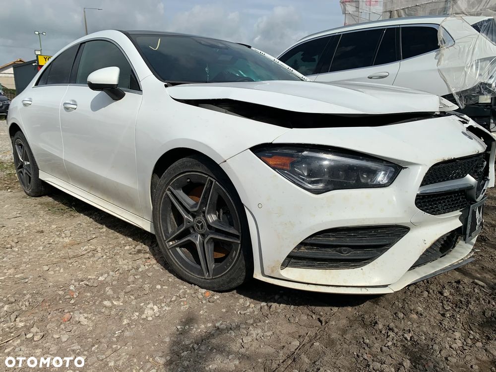 Mercedes-Benz CLA 250 4Matic 7G-DCT - 6